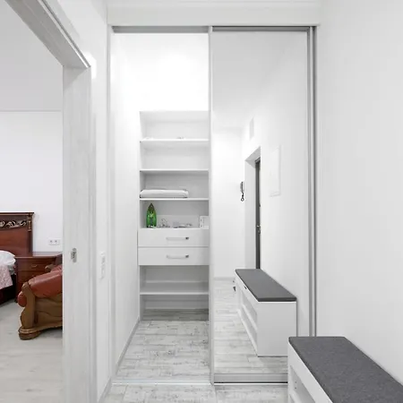 Apartment квартира для вас карла мікльоша 7 Lviv